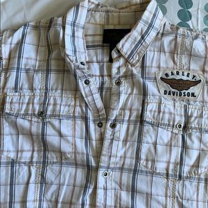 Harley-Davidson Shirts - Harley-Davidson casual shirt sleeve button up Harley-Davidson Shirts - Harley-Davidson casual shirt sleeve button up